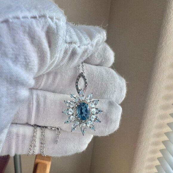 London Blue Topaz in Sterling Silver with Marquise Cut Sky Blue Topaz Stones - Picture 8 of 17